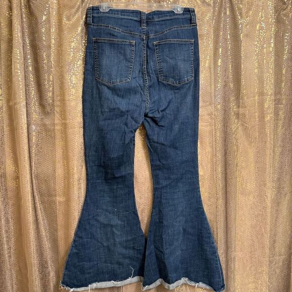 Free People We The Free Irreplaceable Super Flare Bell Bottom Jeans Size 31 - Picture 2 of 8